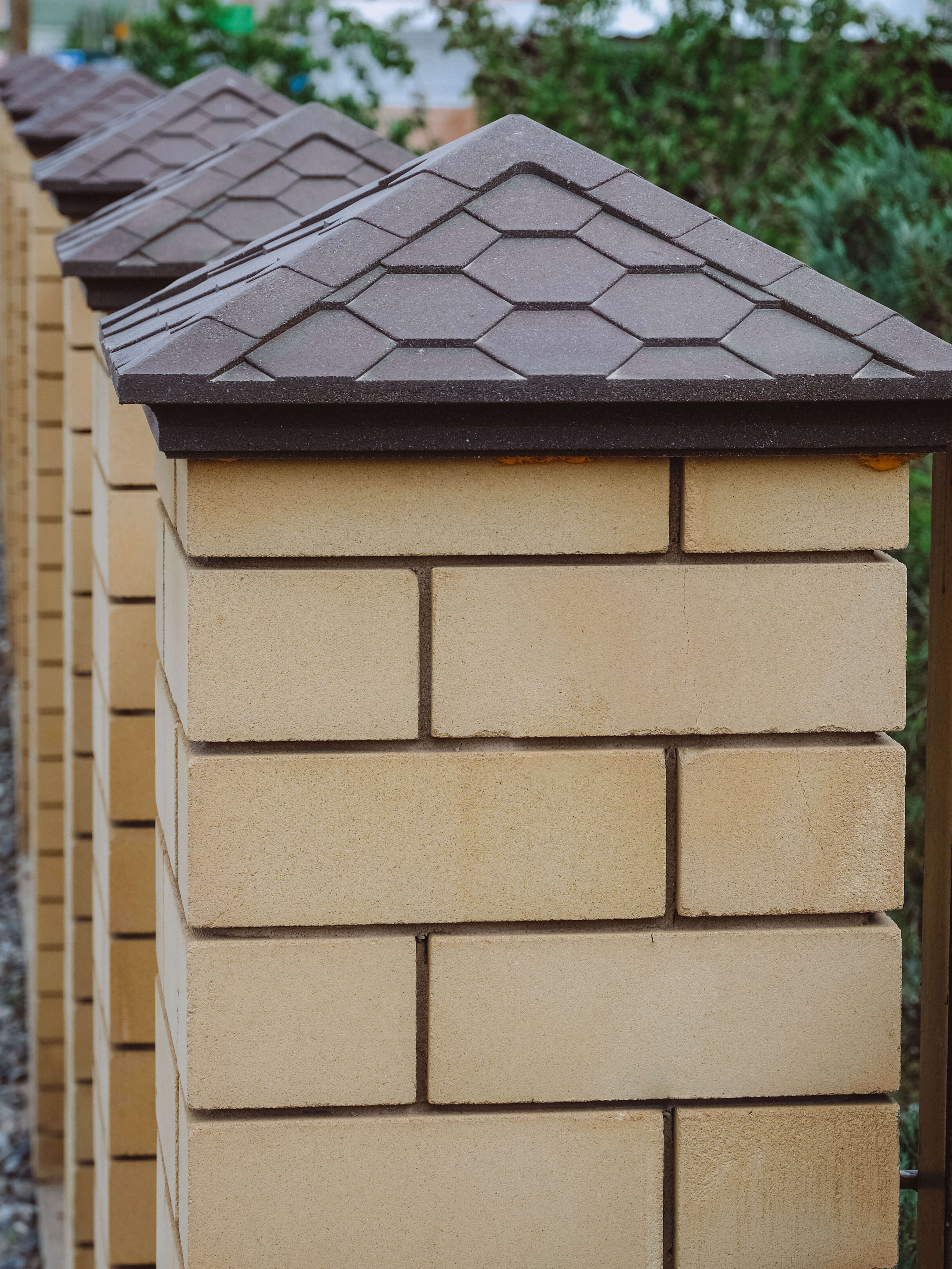 Колпак Zking Эверест Коричневый на столб 1.5х1.5 кирпича (390х390мм) в Одинцово фото